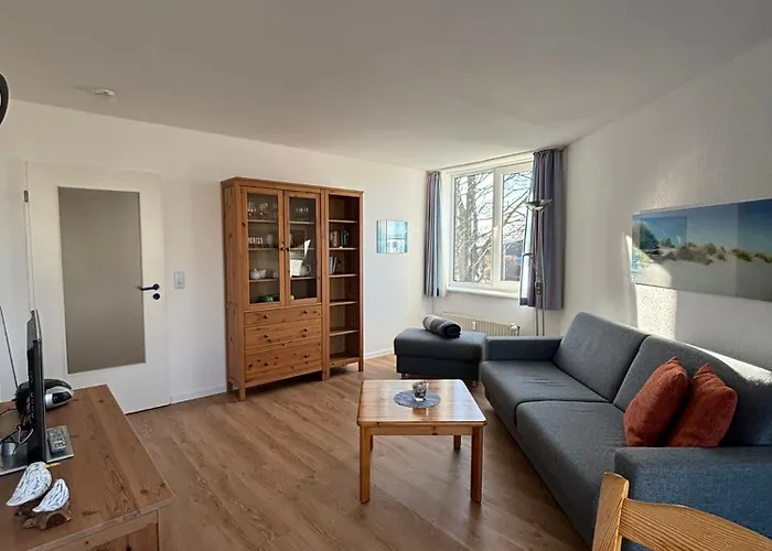 Haus Hohe Worth, 112 *